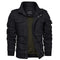 "Une élégante veste homme baroudeur noire, conçue pour allier style et fonctionnalité. Dotée de nombreuses poches pratiques et d'une fermeture éclair couverte par une patte de boutonnage, cette veste est parfaite pour les hommes actifs qui recherchent un vêtement pratique sans compromettre l'élégance. Les finitions robustes et les épaulettes ajoutent une touche d'aventure à son design, la rendant idéale pour une utilisation quotidienne en milieu urbain ou lors d'escapades en plein air.